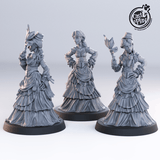 3D Printed Cast n Play - Noble Female 28mm 32mm D&D - Charming Terrain